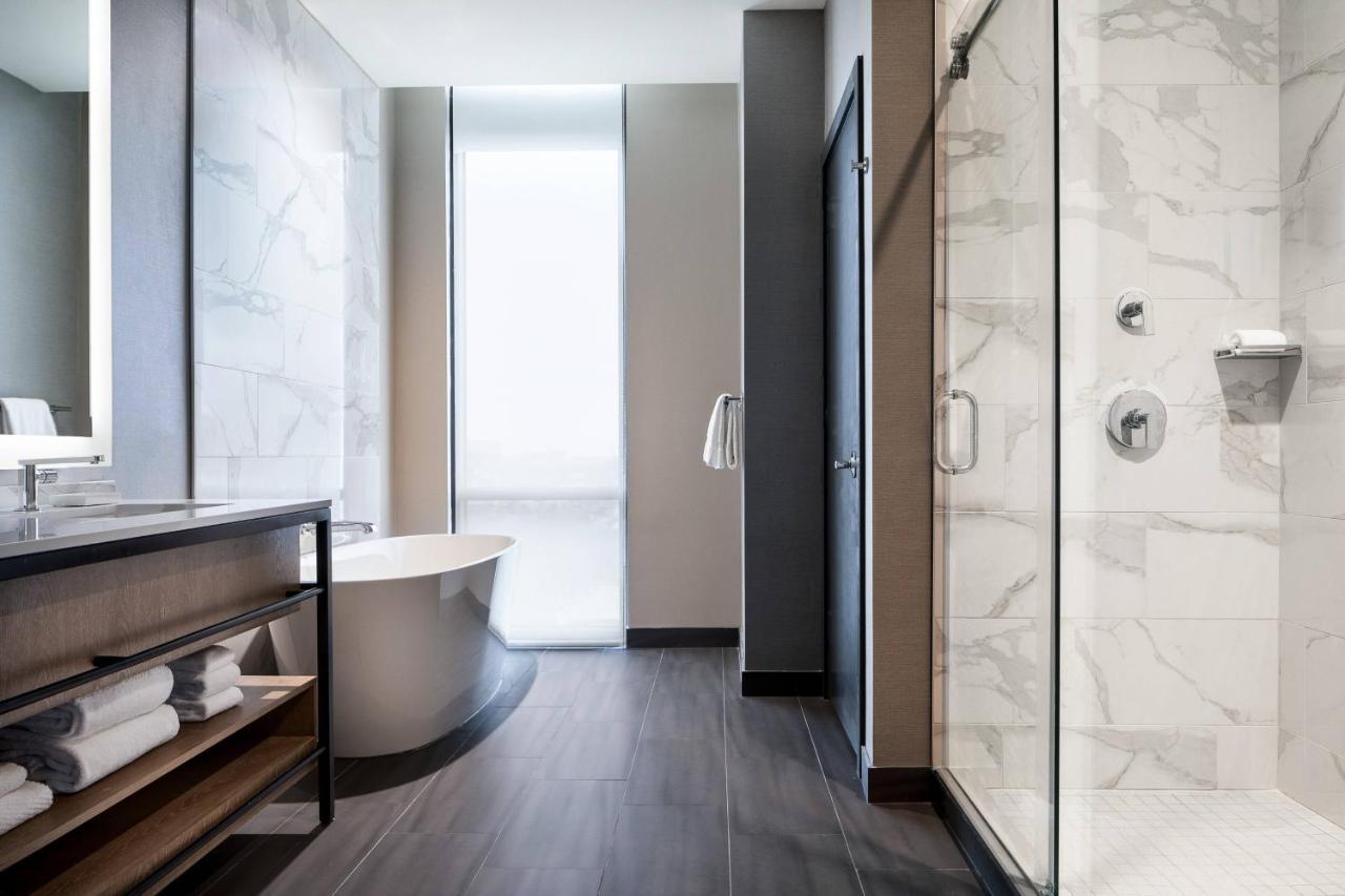 Marriott Dallas Uptown Экстерьер фото