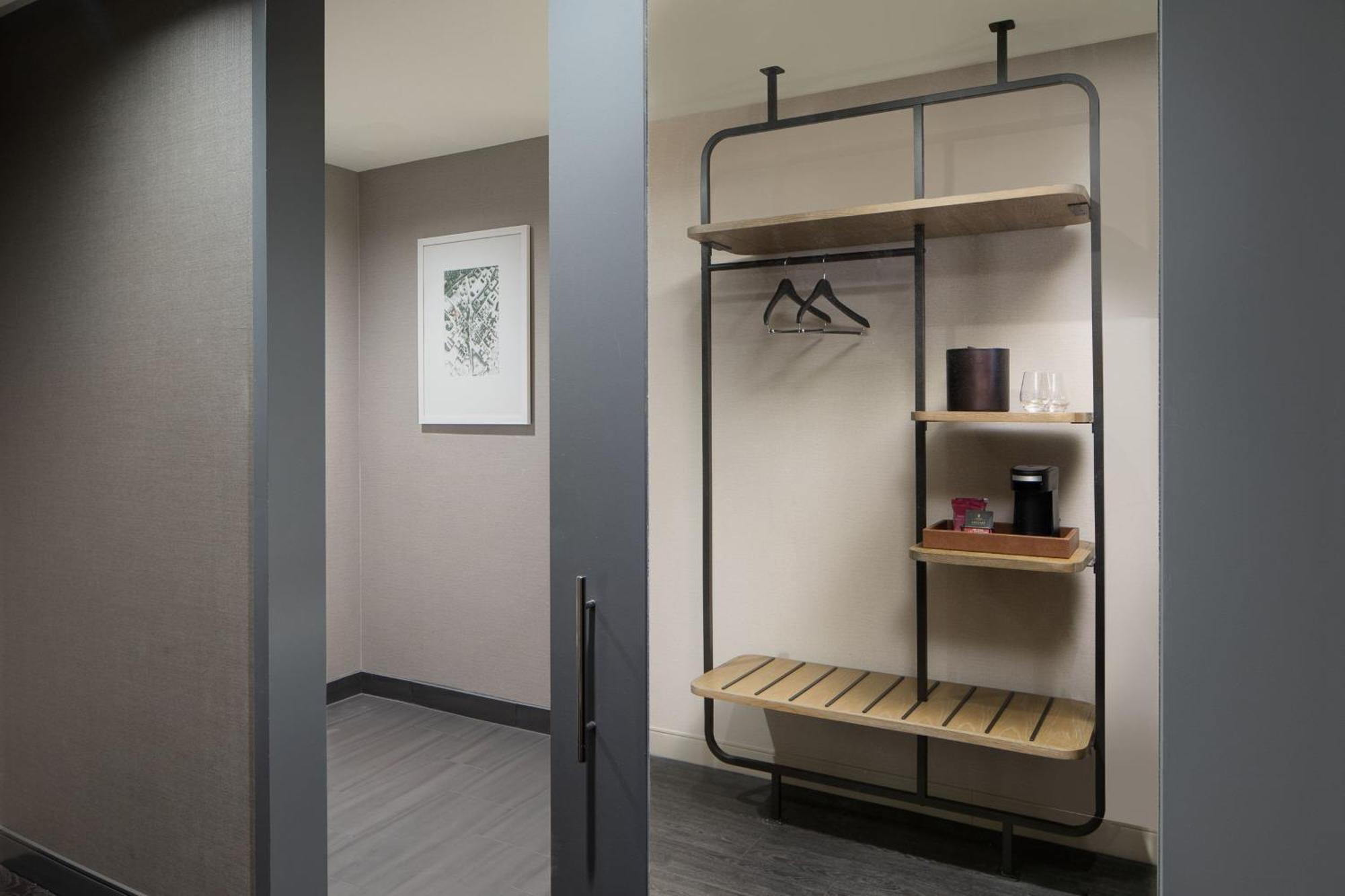 Marriott Dallas Uptown Экстерьер фото